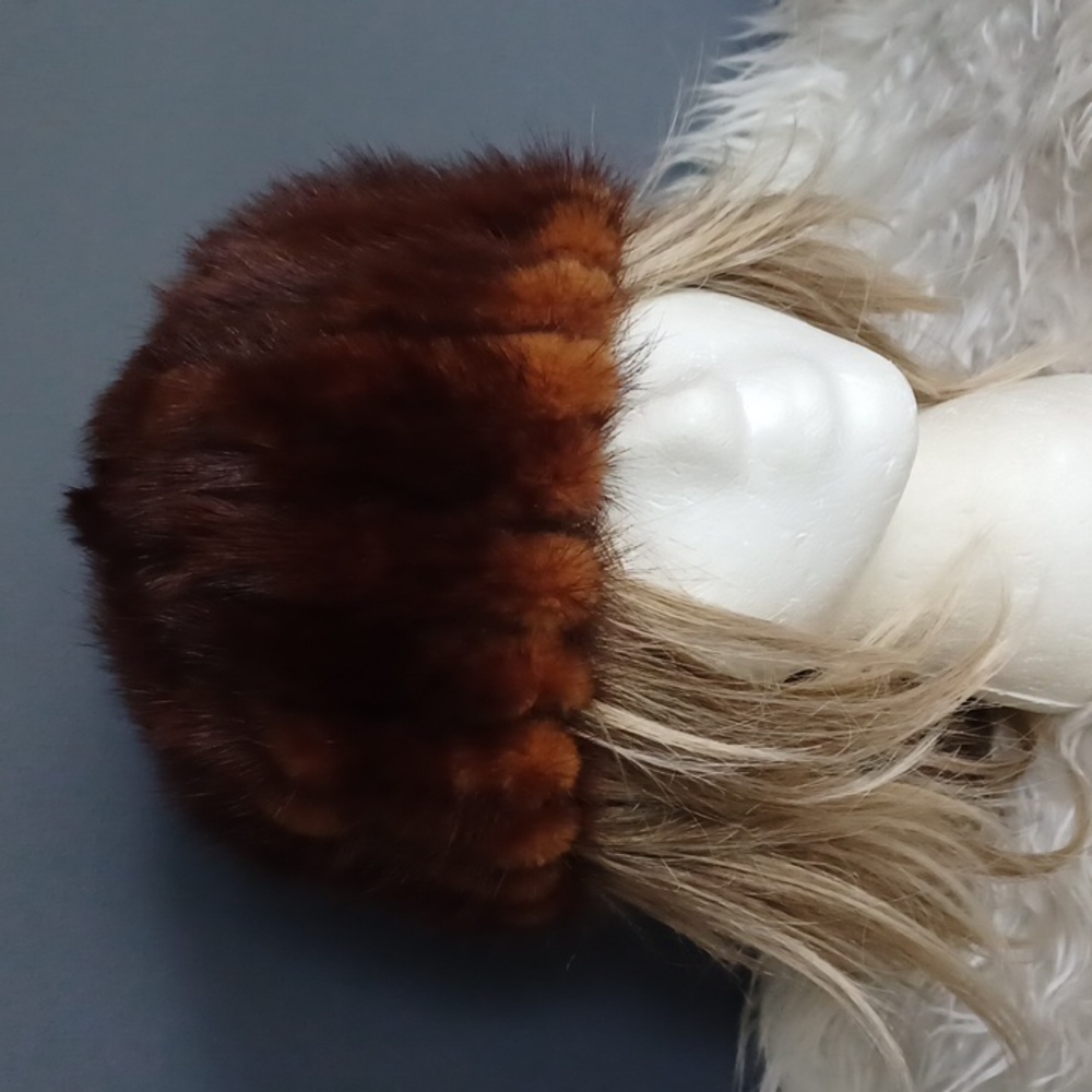 Real fur hat - Picture 2 of 13